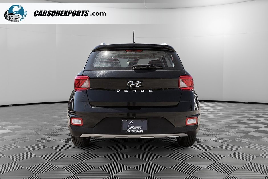 2024 Hyundai Venue Preferred-5