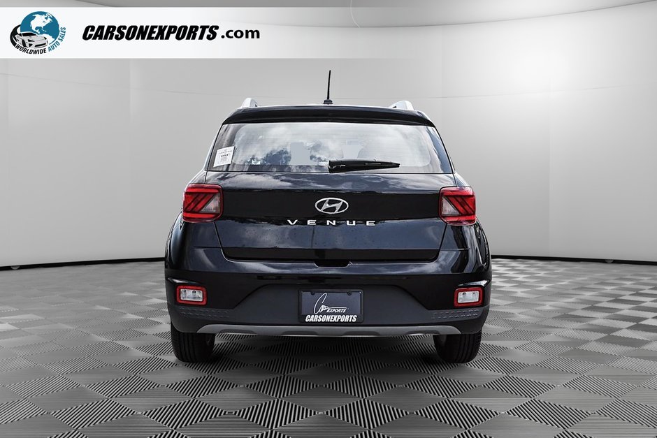 2025 Hyundai Venue Preferred-5