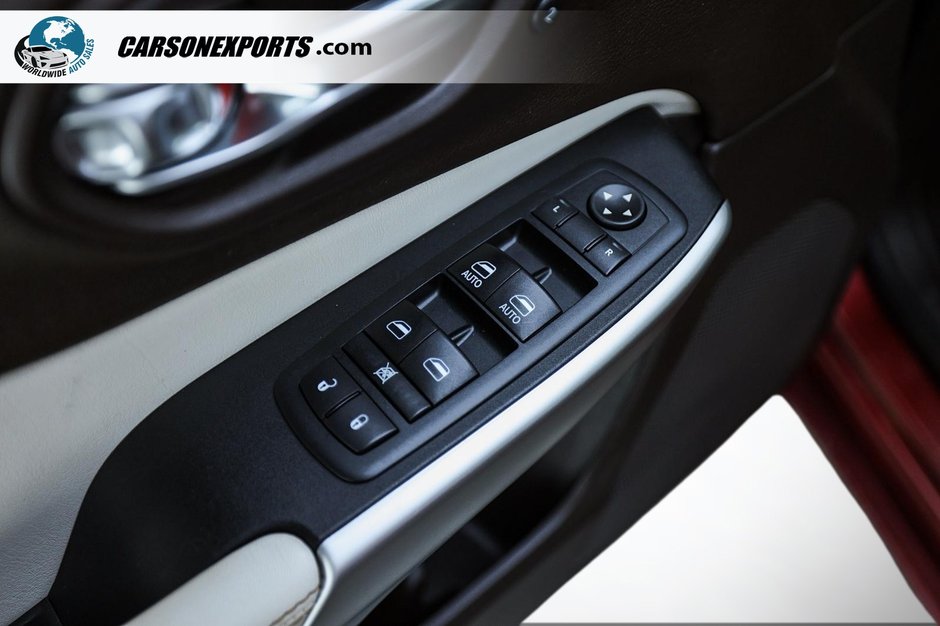 2017 Jeep Cherokee Overland-21