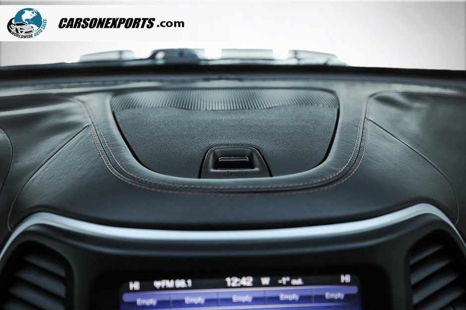 2017 Jeep Cherokee Overland-28