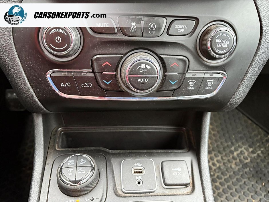 2019 Jeep Cherokee Trailhawk-16