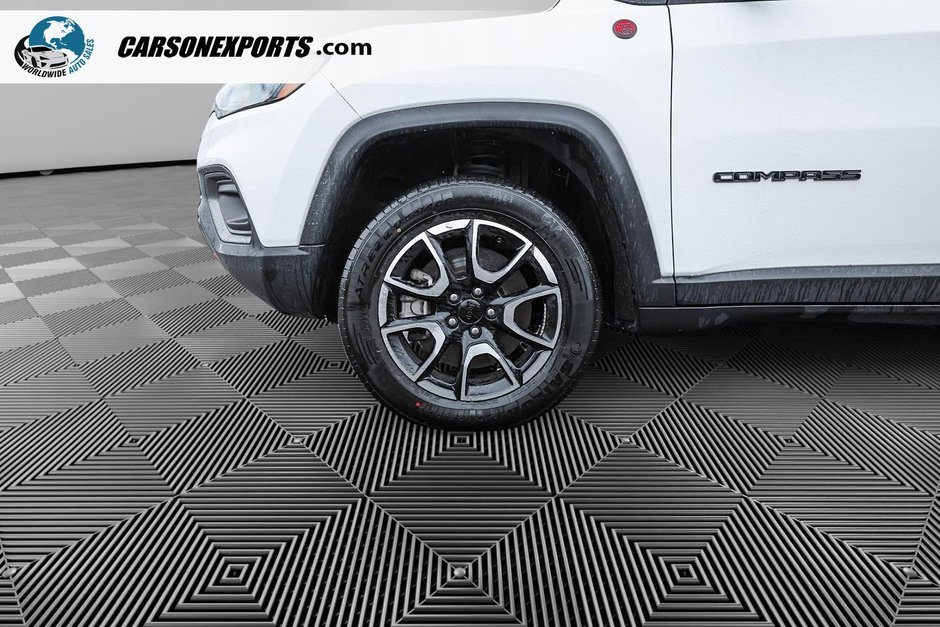 2024 Jeep Compass Trailhawk-7