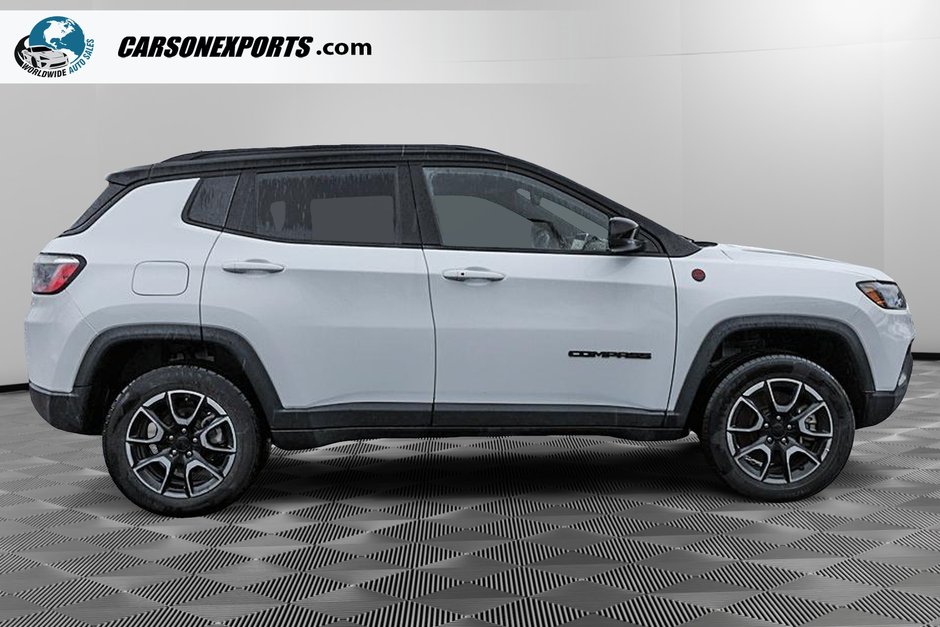 2024 Jeep Compass Trailhawk-3