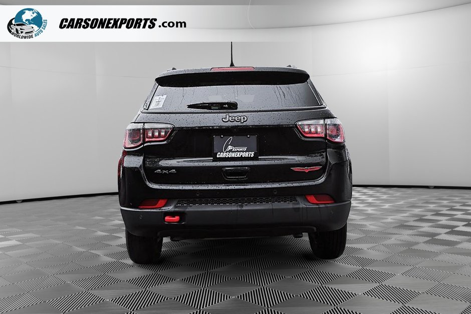 2024 Jeep Compass Trailhawk-5