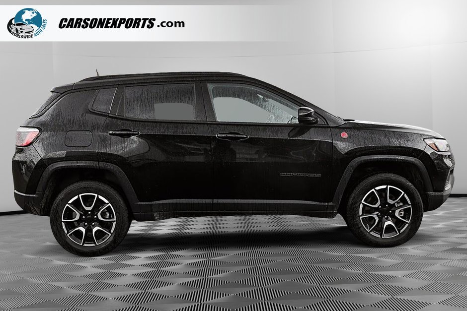 2024 Jeep Compass Trailhawk-3