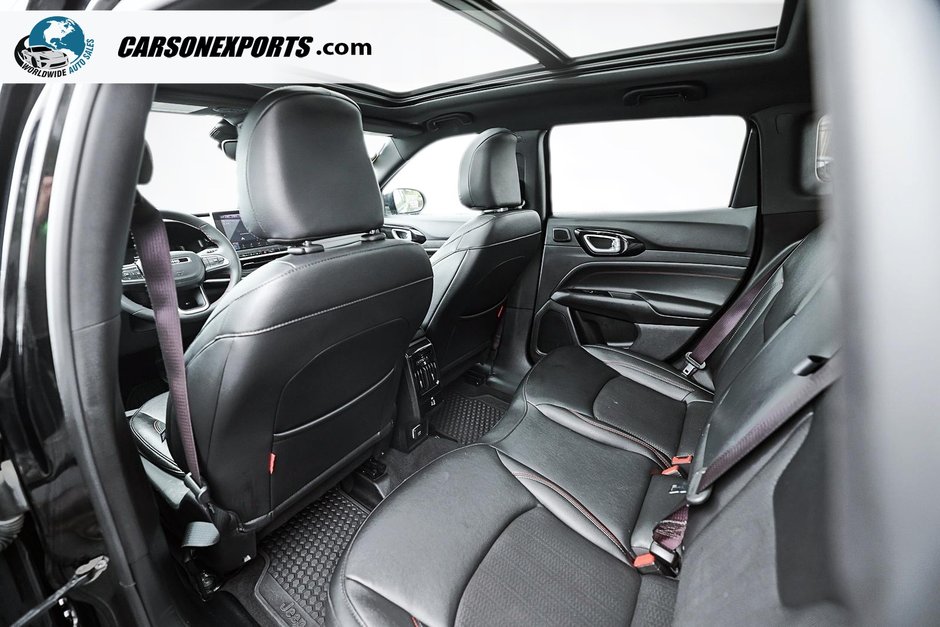 2024 Jeep Compass Trailhawk-39