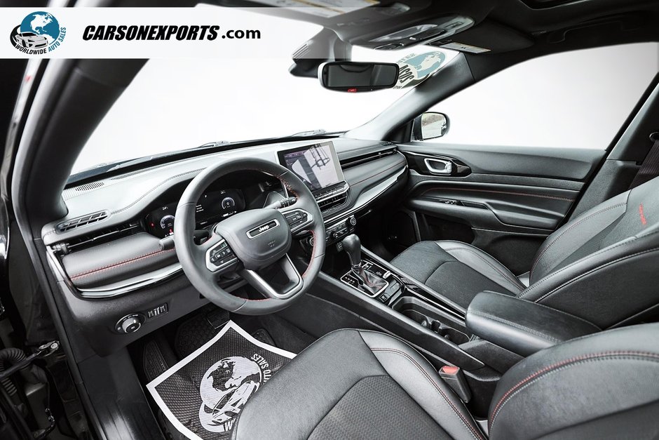 2024 Jeep Compass Trailhawk-13