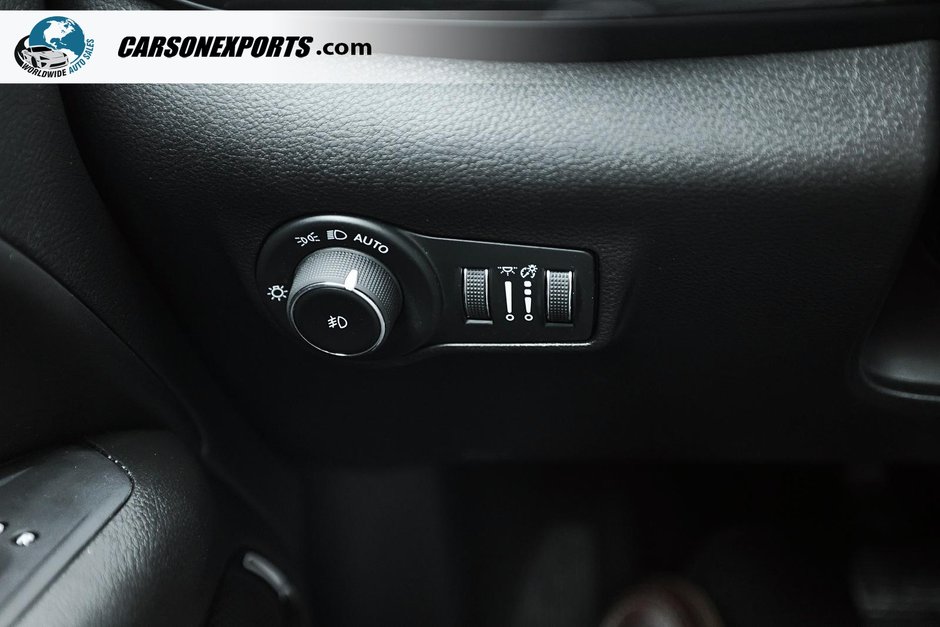 2024 Jeep Compass Trailhawk-24