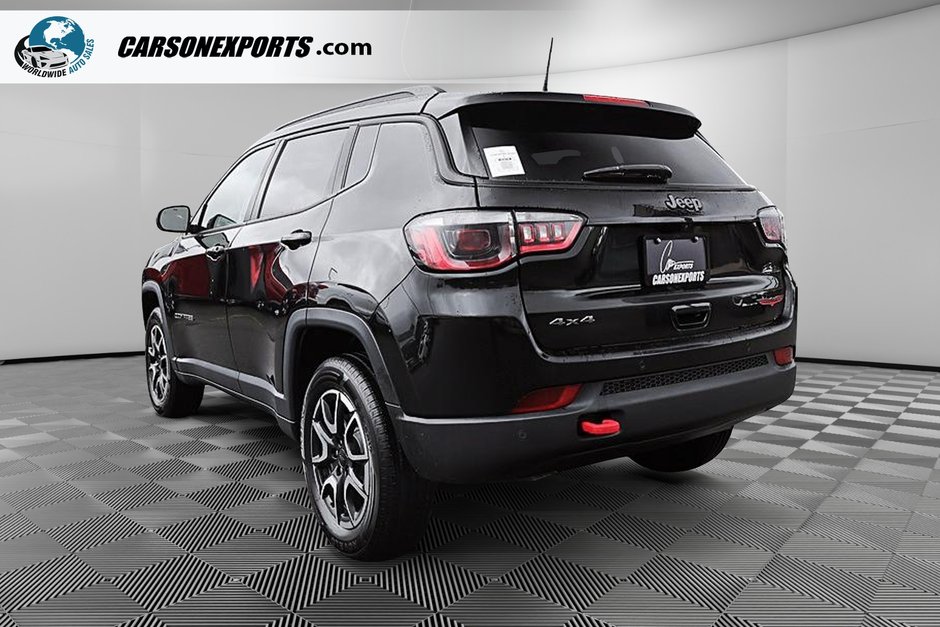 2024 Jeep Compass Trailhawk-6