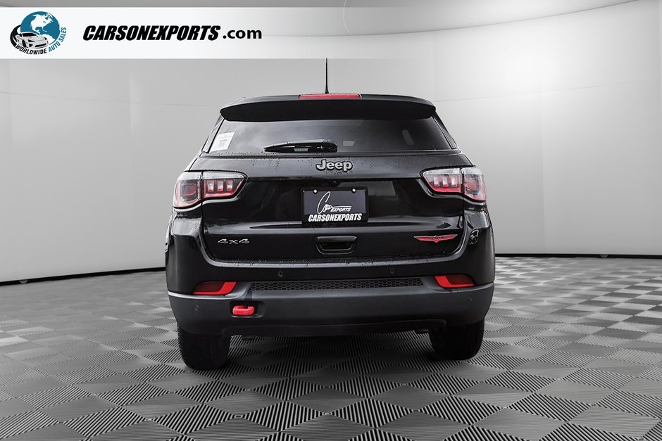 2024 Jeep Compass Trailhawk-5