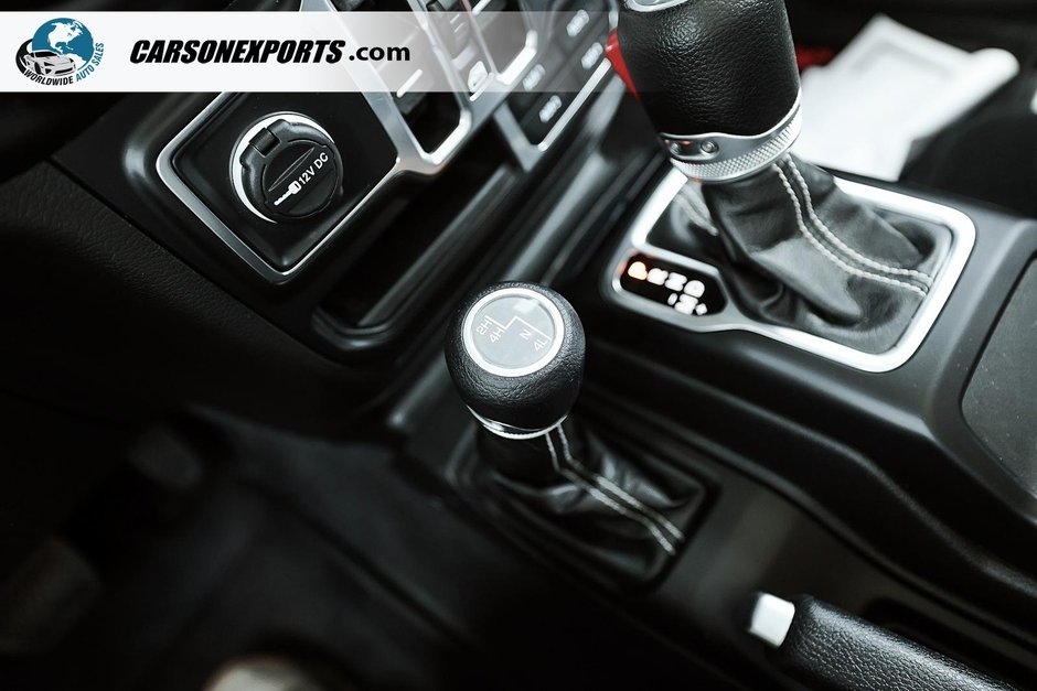 2023 Jeep Wrangler Sahara-21