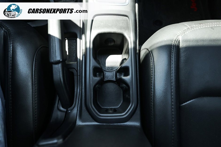 2023 Jeep Wrangler Altitude-29