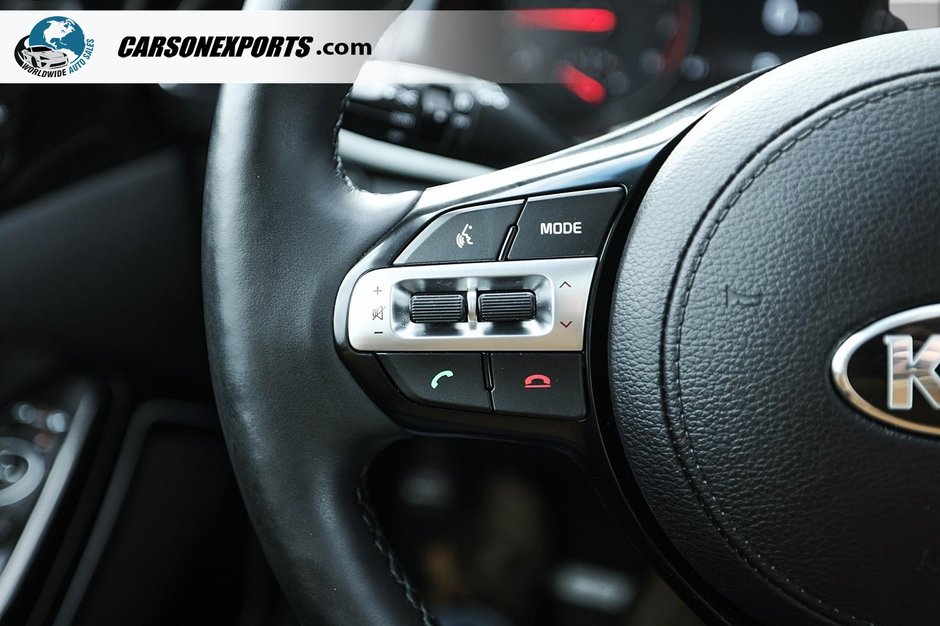 2017 Kia Cadenza Premium-22