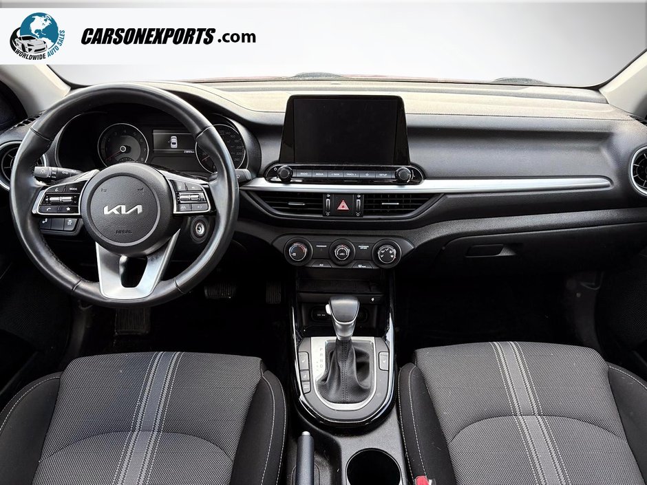 2022 Kia Forte EX ONLY 23KM! FINANCE TODAY!-8