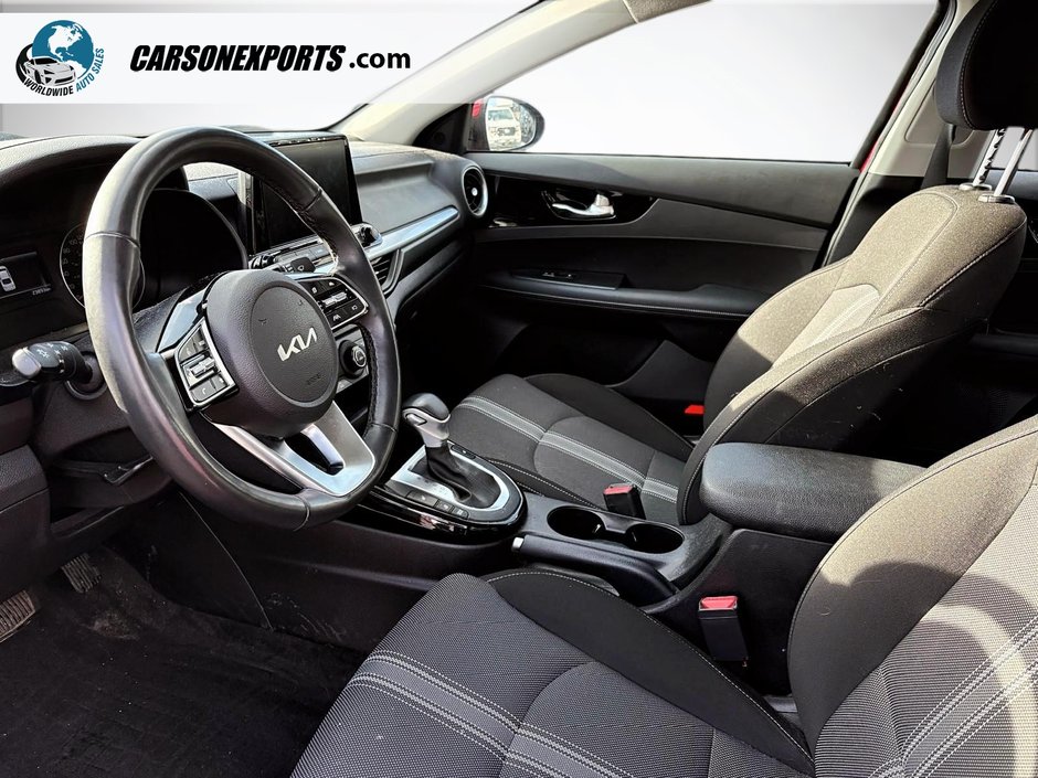 2022 Kia Forte EX ONLY 23KM! FINANCE TODAY!-5