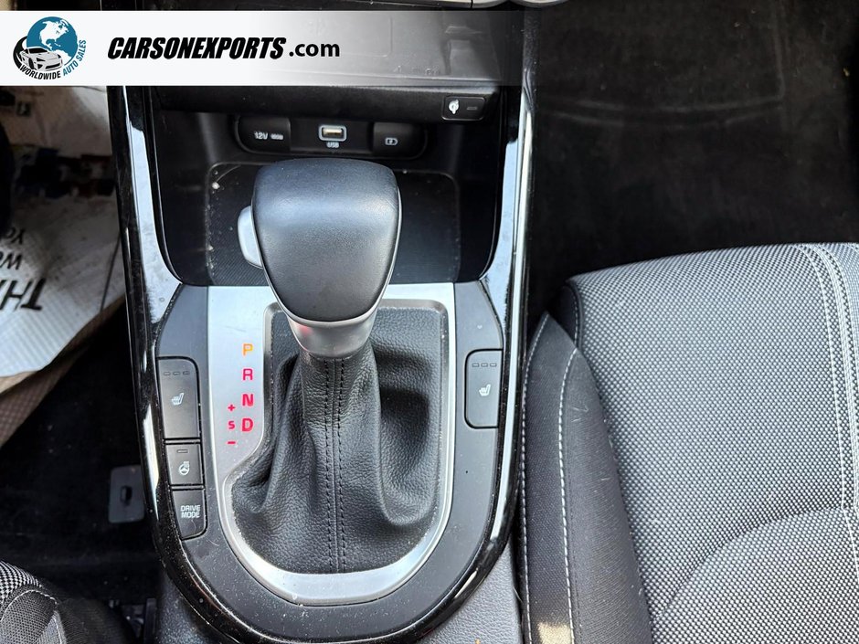 2022 Kia Forte EX ONLY 23KM! FINANCE TODAY!-16