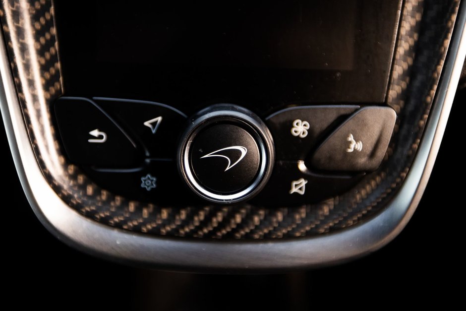 2019 McLaren 600LT NATIONWIDE SHIPPING AVAILABLE!-41