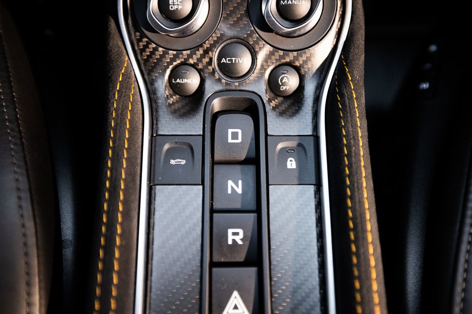 2019 McLaren 600LT NATIONWIDE SHIPPING AVAILABLE!-42