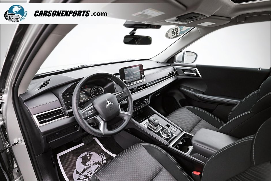 2024 Mitsubishi Outlander SE-15