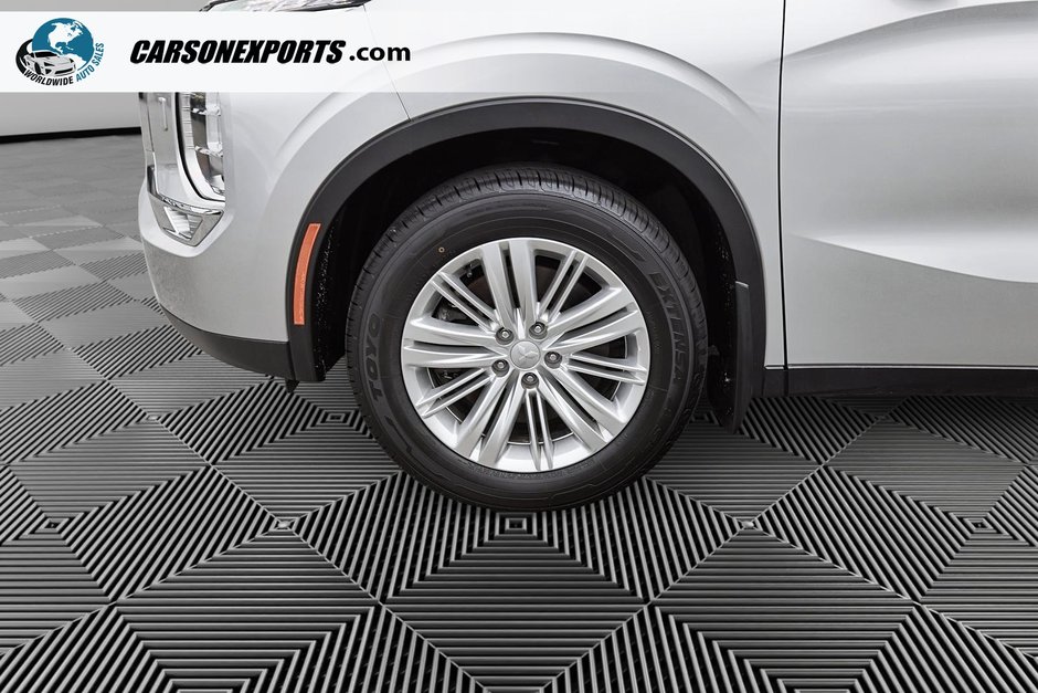 2024 Mitsubishi Outlander SE-12