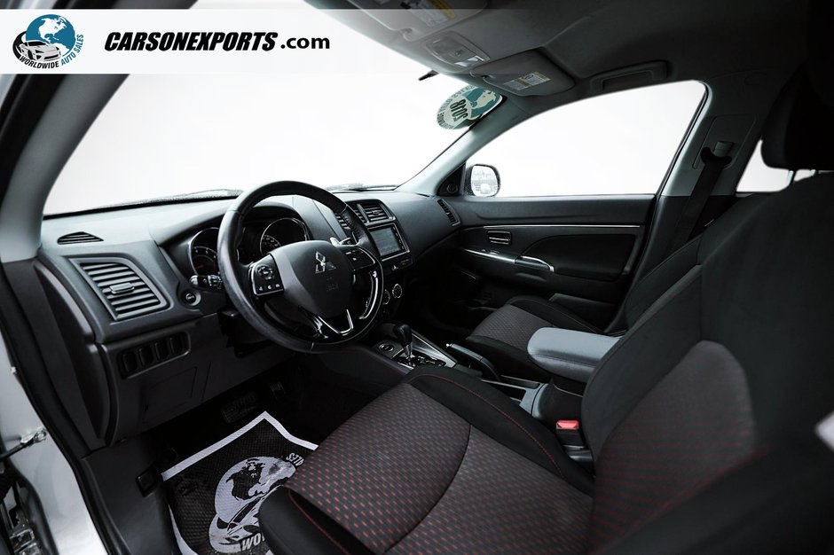 2018 Mitsubishi RVR SE-12