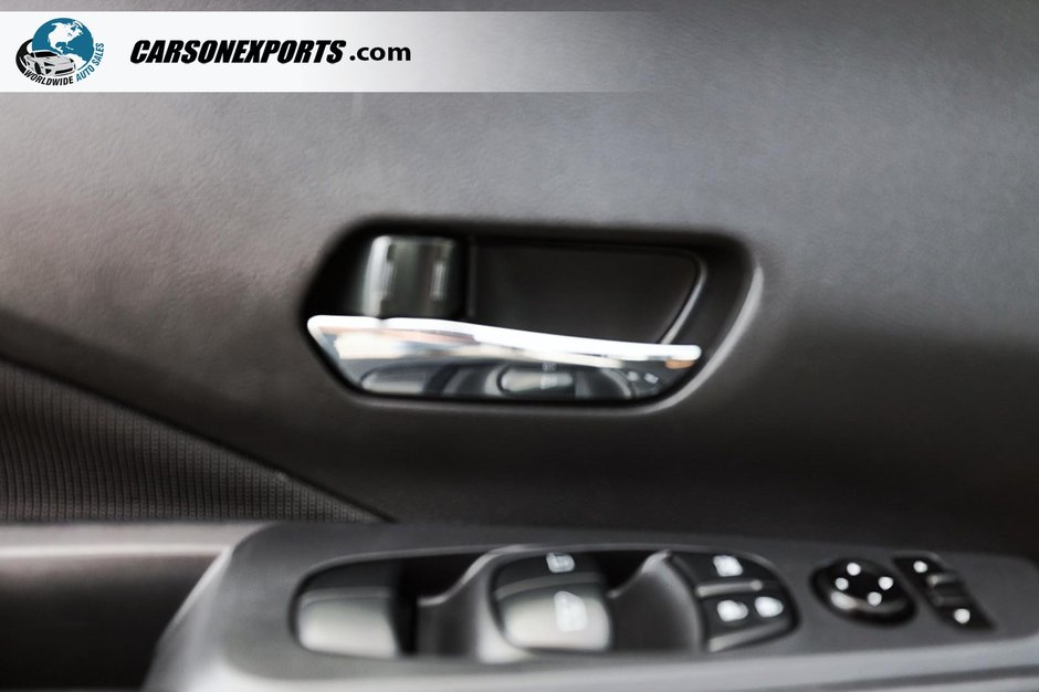 2024 Nissan Kicks SV FINANCE TODAY!-16