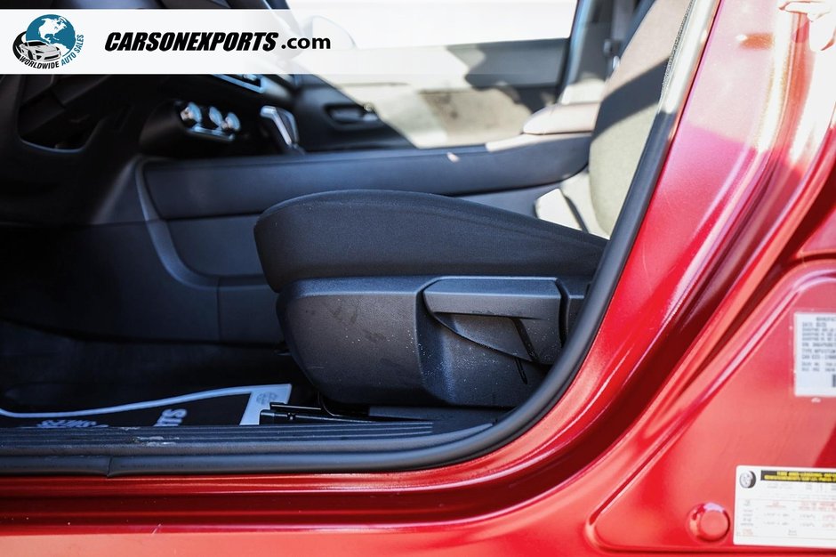 2025 Nissan Kicks LOW KM! FINANCE TODAY-11