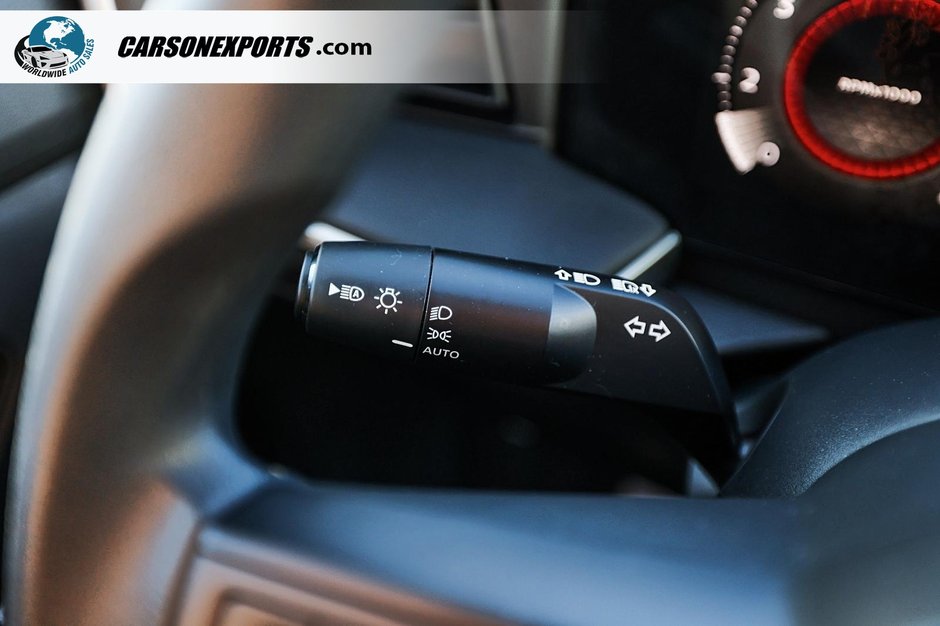 2025 Nissan Kicks LOW KM! FINANCE TODAY-16