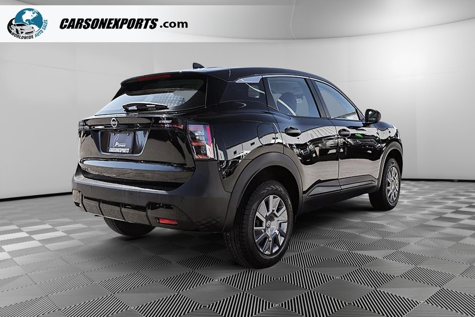 2025 Nissan Kicks S-4