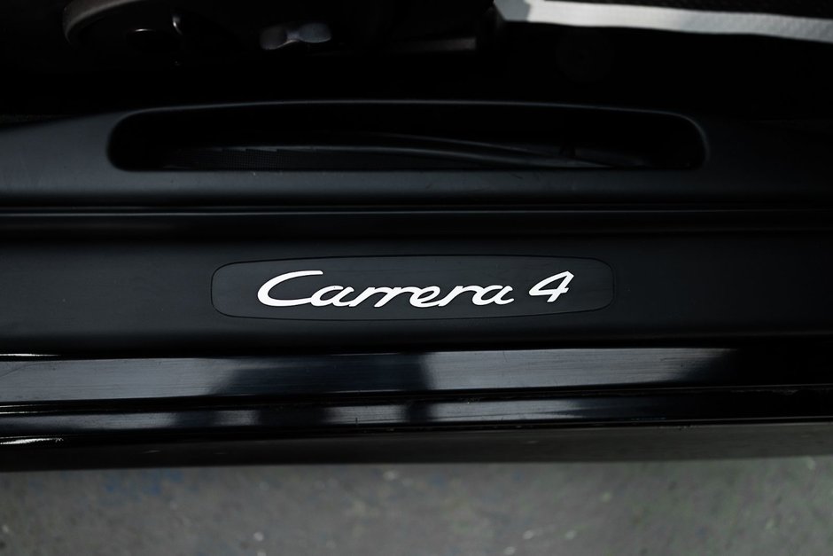 2001 Porsche 911 Carrera CALL TODAY!-41
