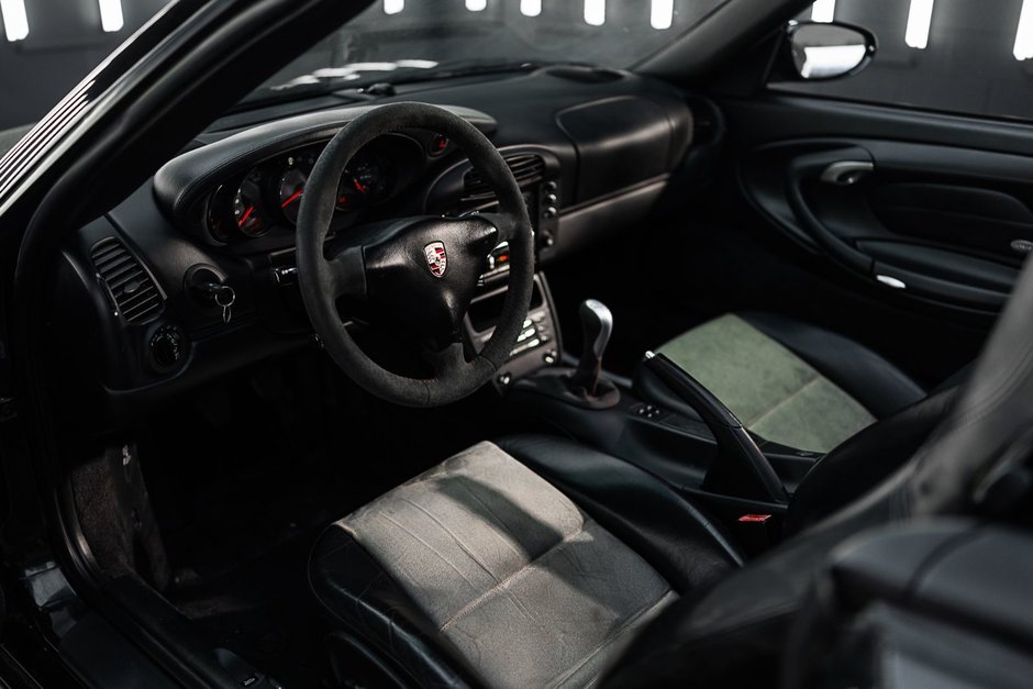 2001 Porsche 911 Carrera CALL TODAY!-29