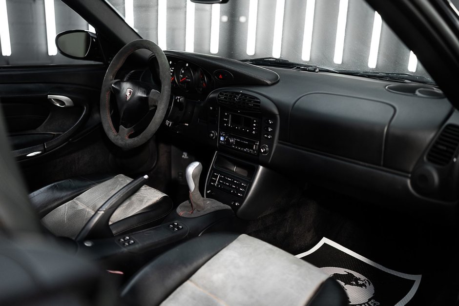 2001 Porsche 911 Carrera CALL TODAY!-43