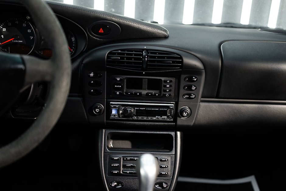 2001 Porsche 911 Carrera CALL TODAY!-35