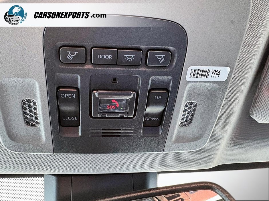 2024 Toyota Camry Hybrid XLE-24