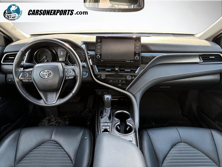 2024 Toyota Camry Hybrid XLE-11