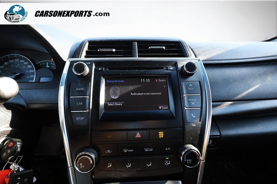 2015 Toyota Camry SE-24