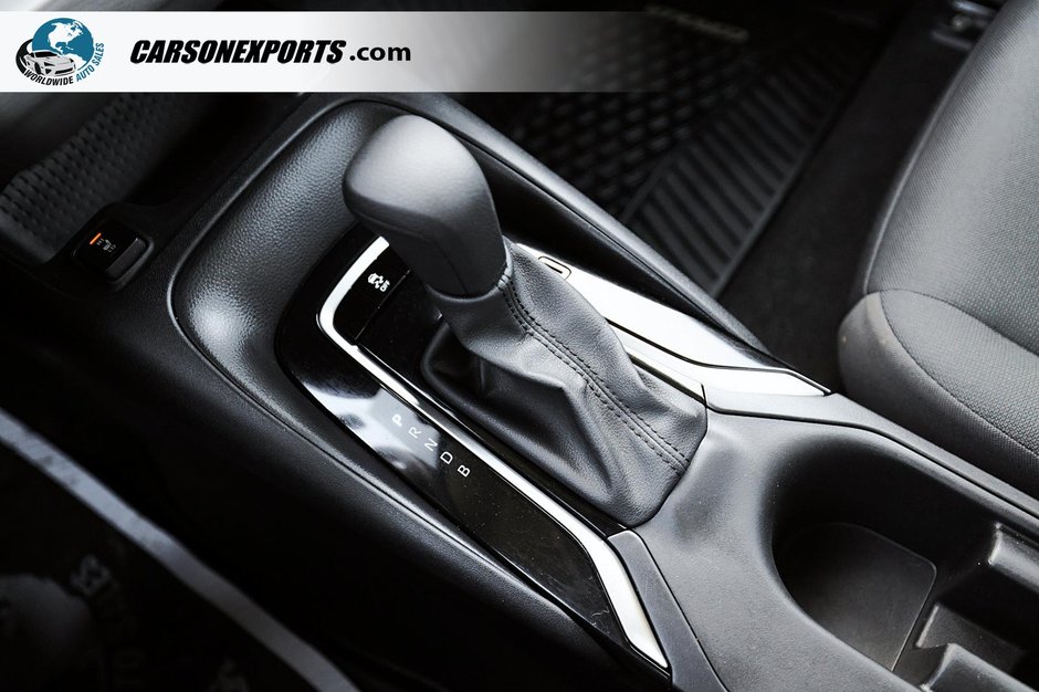 2023 Toyota Corolla LE FINANCE TODAY! LOW KM-33