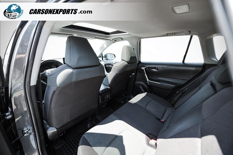 2024 Toyota RAV4 Hybrid XLE-37