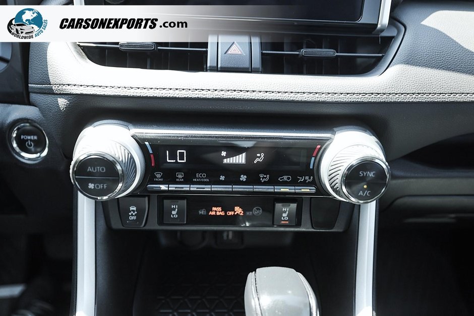 2024 Toyota RAV4 Hybrid XLE-27