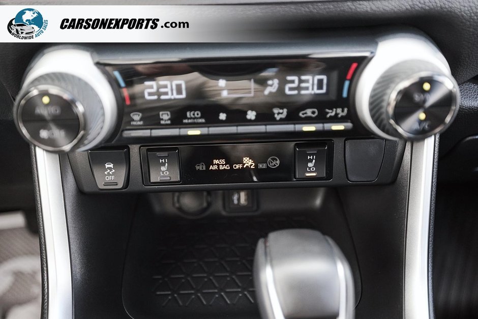 2025 Toyota RAV4 Plug-In Hybrid SE-30