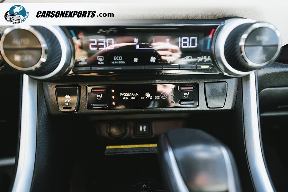 2019 Toyota RAV4 Limited AWD FINANCING AVAILABLE-28