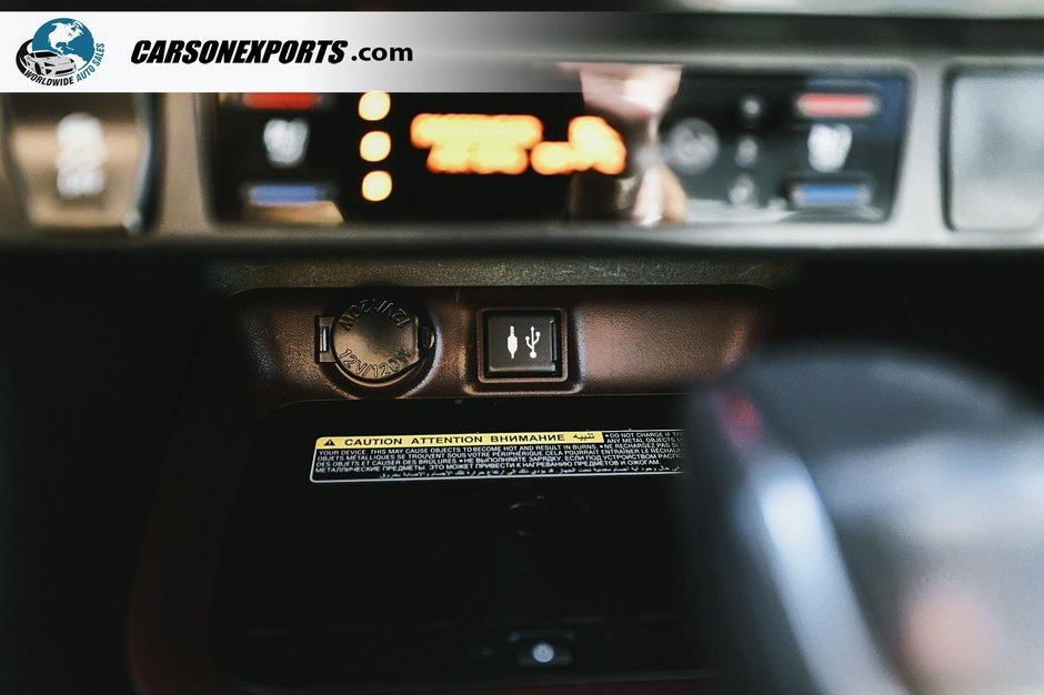 2019 Toyota RAV4 Limited AWD FINANCING AVAILABLE-29