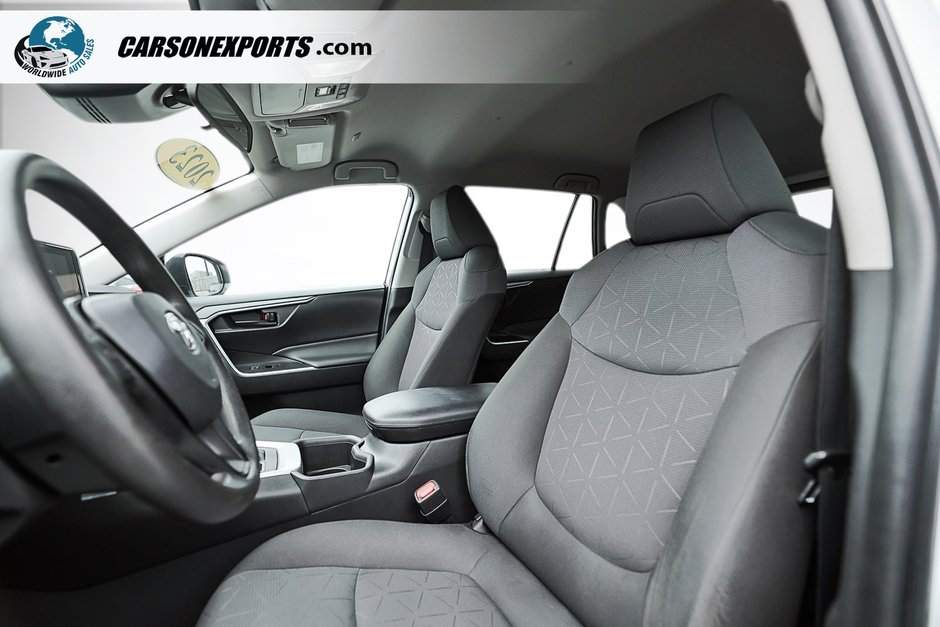 2023 Toyota RAV4 LE-12