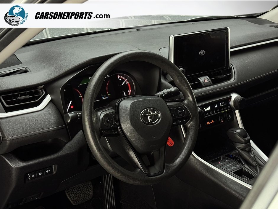 2024 Toyota RAV4 LE LOW KM! AWD! FINANCING AVAIALBLE-8