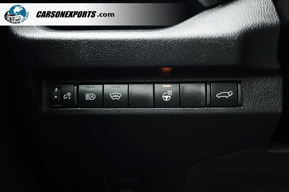 2024 Toyota RAV4 XLE-24