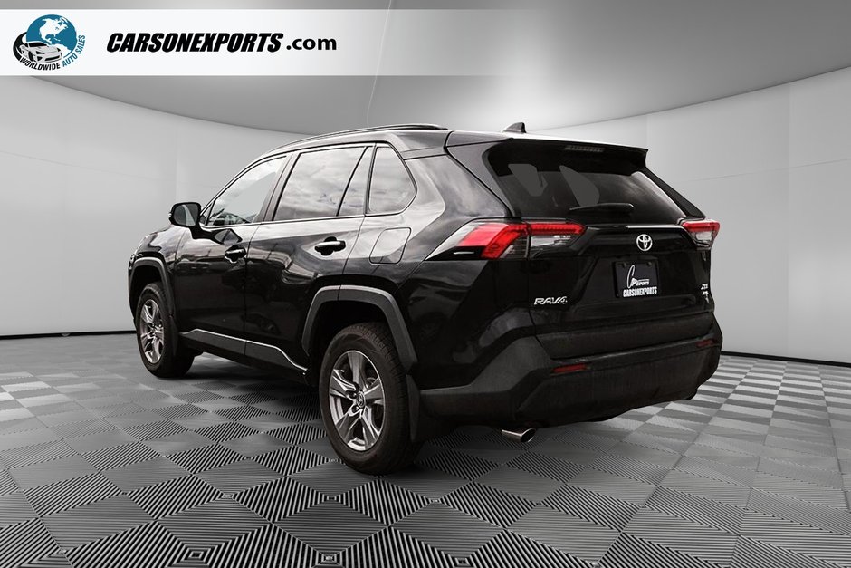 2024 Toyota RAV4 XLE-6