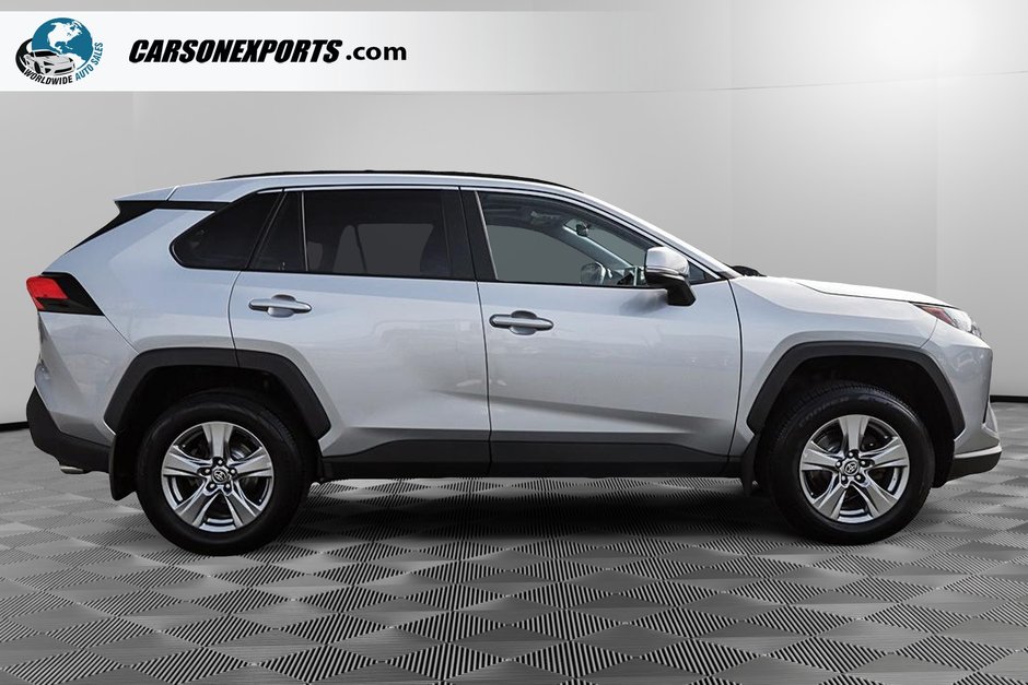 2024 Toyota RAV4 XLE-3
