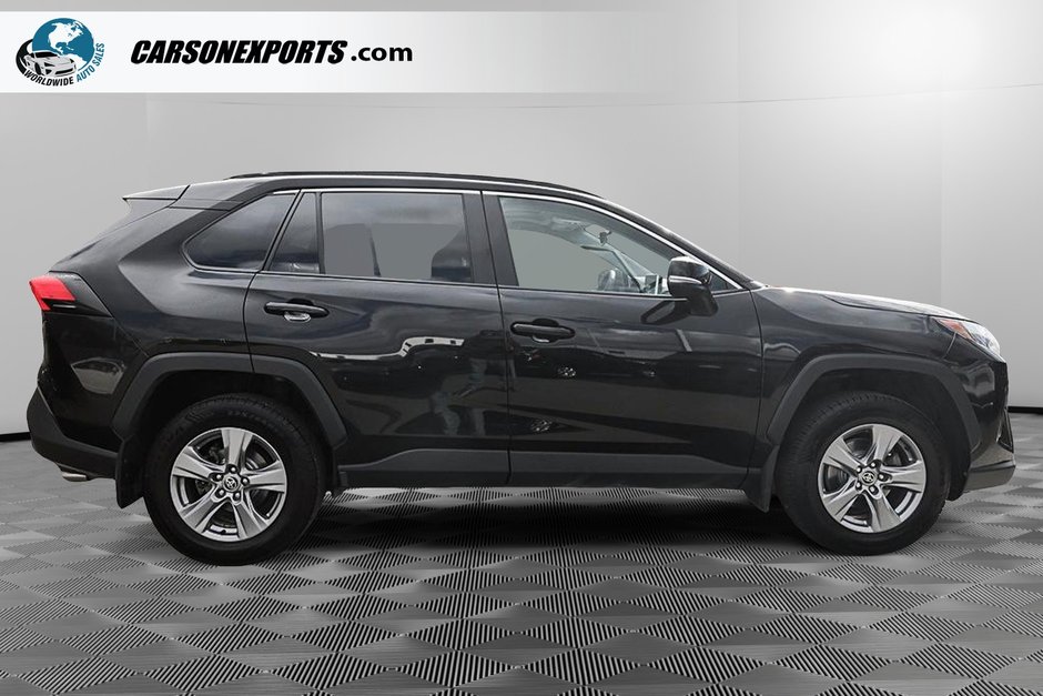 2024 Toyota RAV4 XLE-3