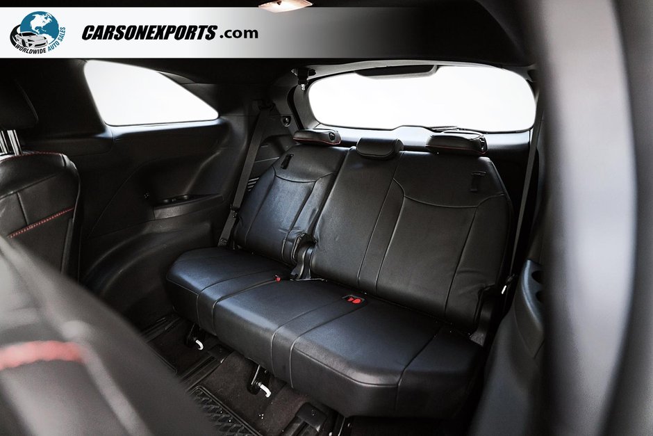 2025 Toyota Sienna XSE-43