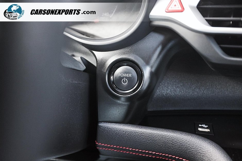 2025 Toyota Sienna XSE-27